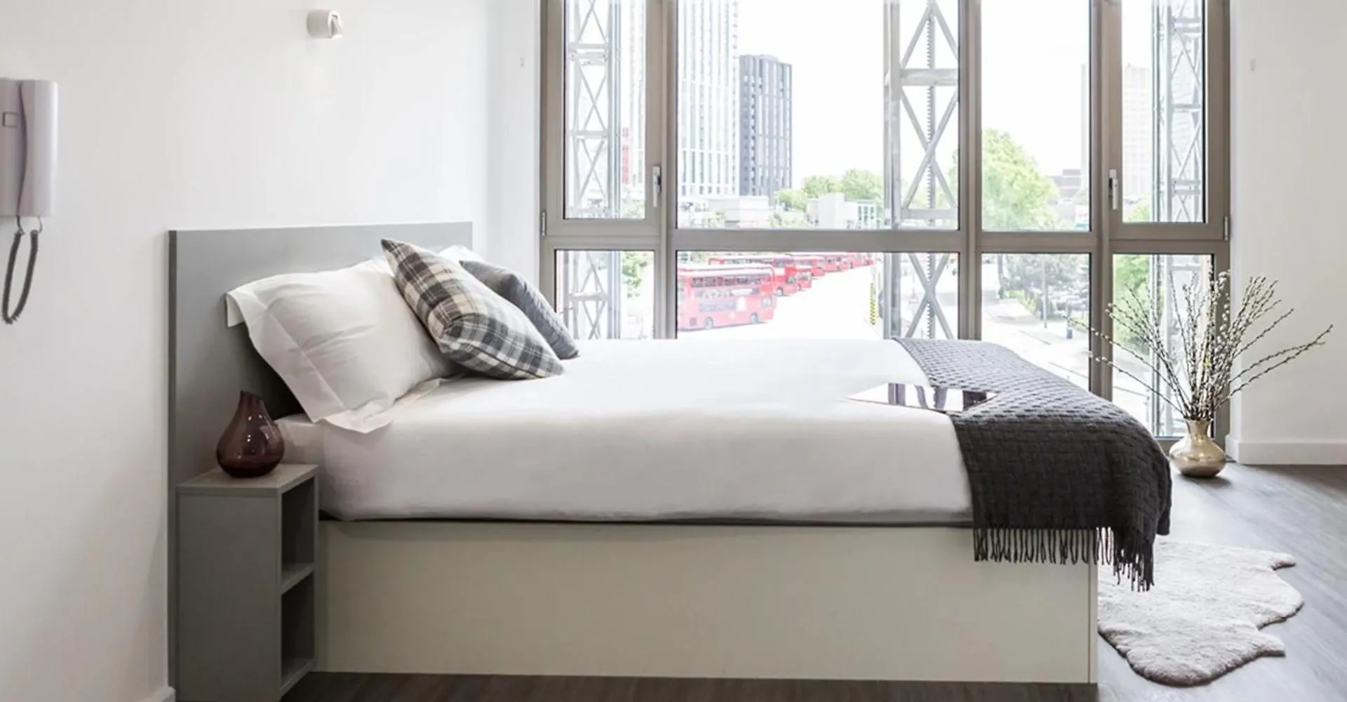Chapter Lewisham Student Only, Cozy Budget Stay With Shared Washroom 伦敦