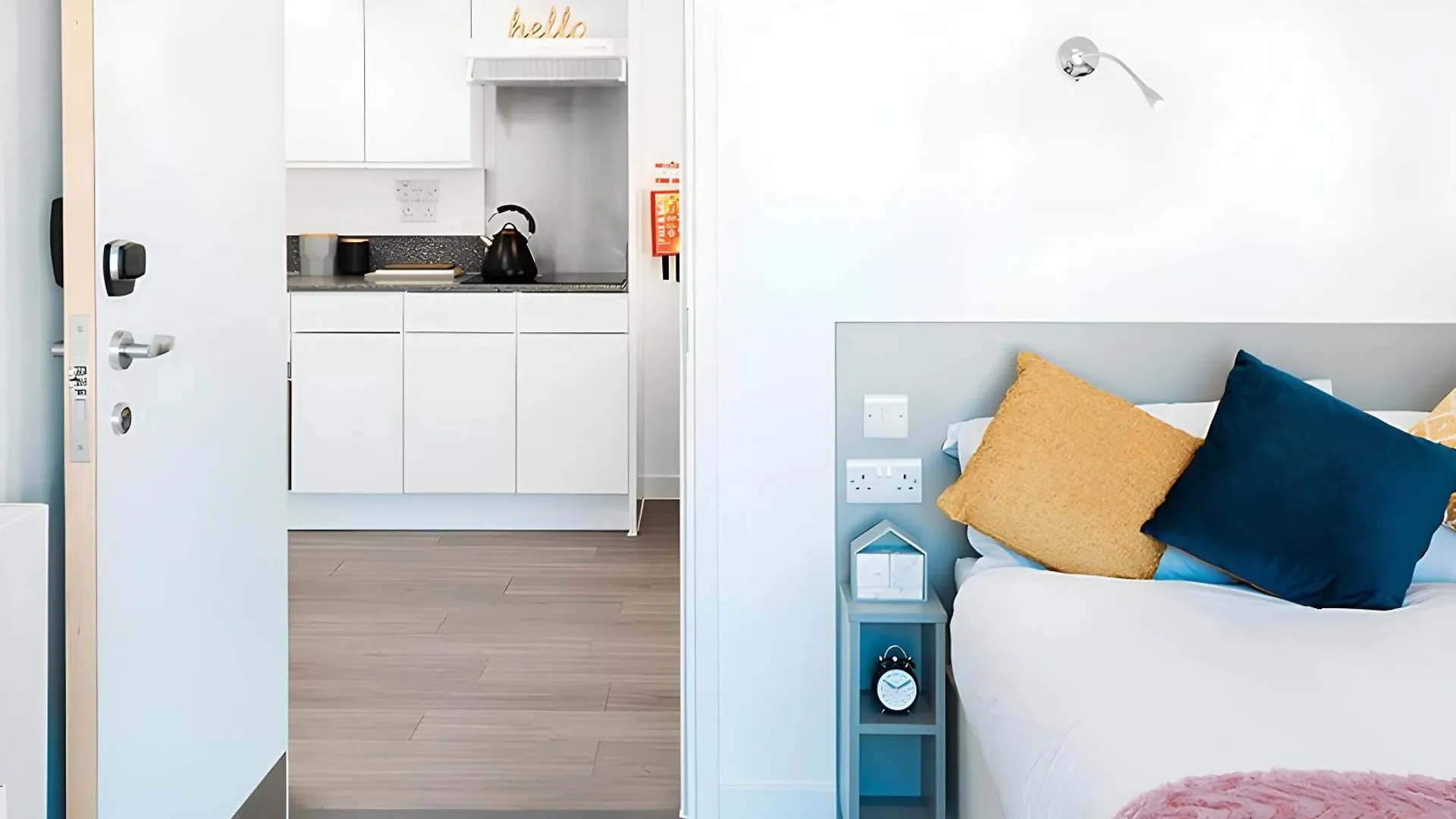Chapter Lewisham Student Only, Cozy Budget Stay With Shared Washroom London United Kingdom